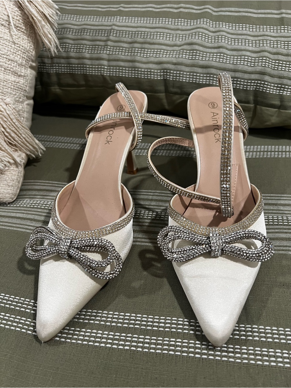 Women's Ivory Pointed Toe Rhinestone Bow Slingback Heels